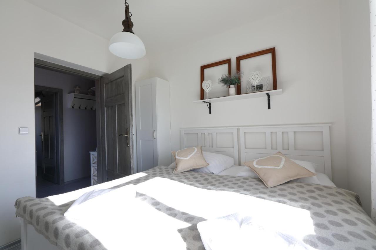 Hotel Na Krásné Vyhlídce Olsina Esterno foto