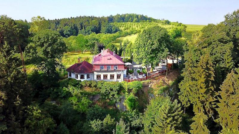 Hotel Na Krásné Vyhlídce Olsina Esterno foto